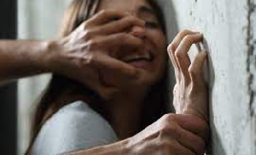 भाइयों ने नाबालिग बहन के साथ किया गैंगरेप, बचाने आयी दादी के... - CG Sandesh