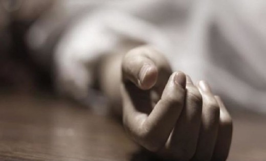 कब्रिस्तान के पास मिली एक युवती की सिर कटी लाश - CG Sandesh