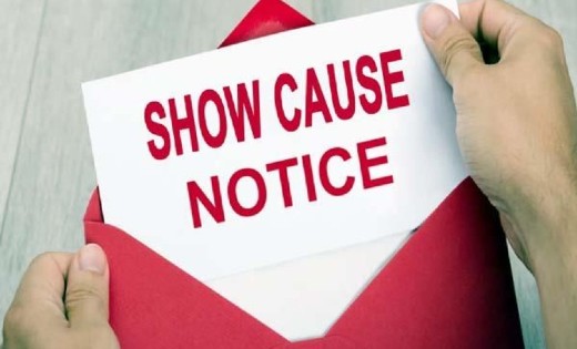 स्कूली बच्चों को सामुहिक रूप से छुट्टी देने तथा अधिक्षिका को छात्रावास संचालन में लापरवाही बरतने की शिकायत पर कारण बताओं नोटिस जारी