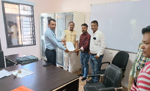 बसना : स्वामी आत्मानंद अंग्रेजी माध्यम उत्कृष्ट विद्यालय में... - CG Sandesh