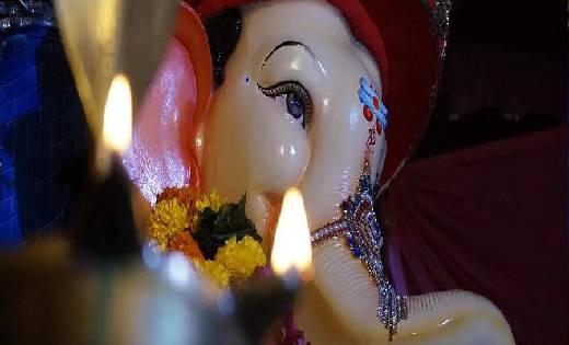 सुख-समृद्धि बरकरार रखने के लिए भगवान गणेश के विसर्जन से पहले... - CG Sandesh