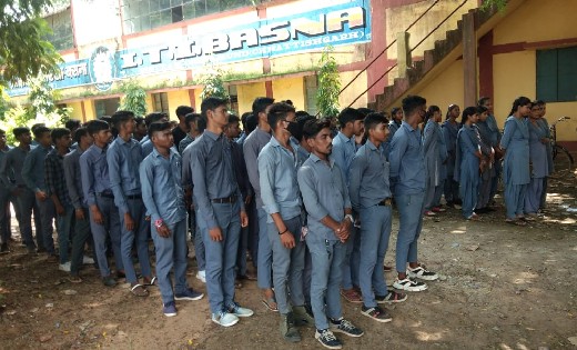 बसना : अनुदेशकों की कमी से औद्योगिक प्रशिक्षण संस्थान की शिक्षा चौपट