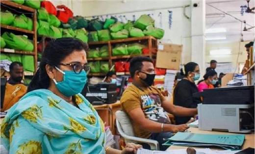 जन्म के तुरंत बाद बच्चे की मौत होने पर महिला कर्मचारी को मिल... - CG Sandesh
