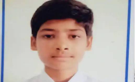  परीक्षा देकर बाइक से लौट रहे 12वीं के छात्रों को बस ने मारी... - CG Sandesh