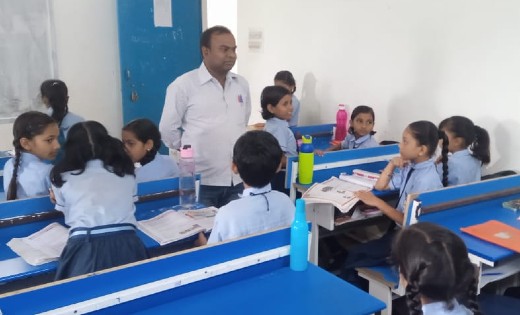 बसना : शैक्षिक दल ने किया स्वामी आत्मानंद अंग्रेजी माध्यम उत... - CG Sandesh