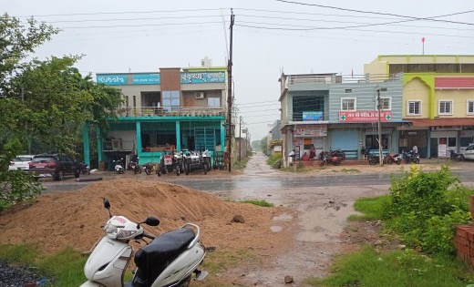 बसना : रिमझिम बारिश ने उमस भरी गर्मी से दिलाई राहत - CG Sandesh
