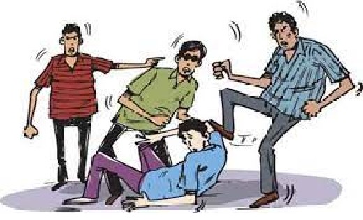 बागबाहरा : गांजा पीकर सो रहे युवक को उठाने पर की मारपीट - CG Sandesh
