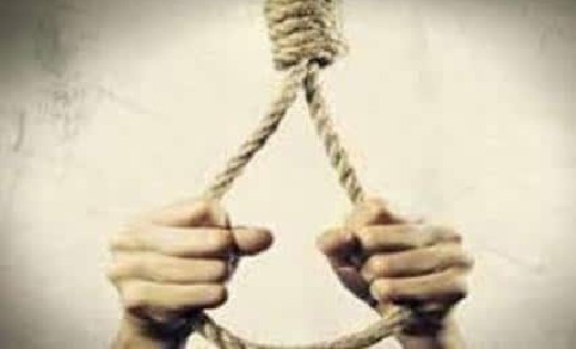 बसना : फांसी के फंदे पर झुला बुजुर्ग व्यक्ति - CG Sandesh