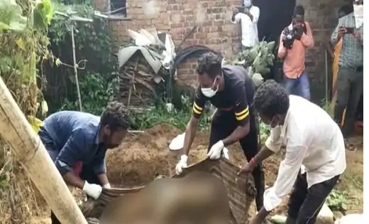 बड़ा खुलासा : प्रेमिका को आपत्तिजनक हालत में देखकर उतारा मौत ... - CG Sandesh