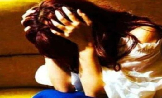 छात्रा का अश्लील वीडियो बनाकर ब्लैकमेल करने के मामले में तीन... - CG Sandesh