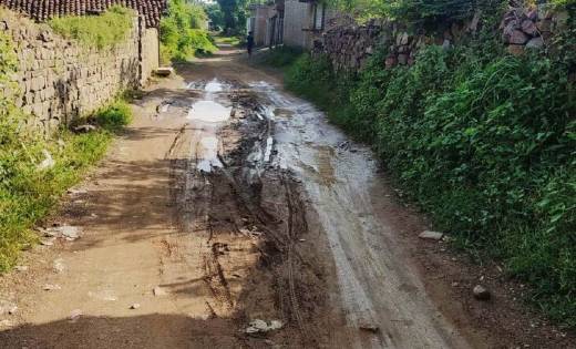 सरायपाली : गाँव में समस्या का अंबार, ग्रामीणों ने कहा सरपंच ... - CG Sandesh
