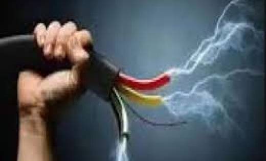 महासमुंद : बिजली करंट की चपेट में आने से युवक की मौत