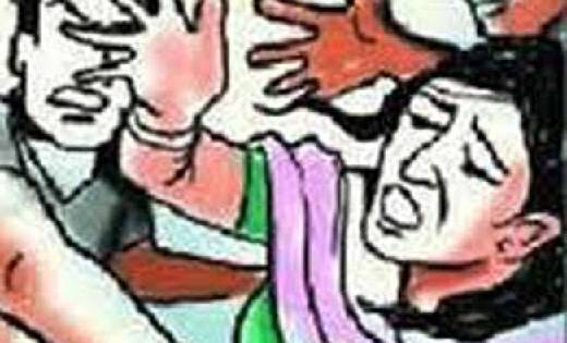 बसना : 14 वर्षीय नाबालिग और उसके माता-पिता के साथ मारपीट, पत... - CG Sandesh