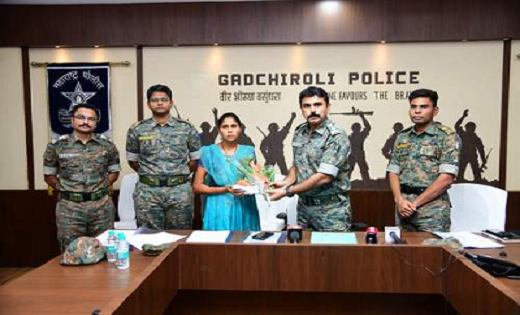सालों से तलाश में थी पुलिस...11 लाख की इनामी मोस्ट-वांटेड कट... - CG Sandesh