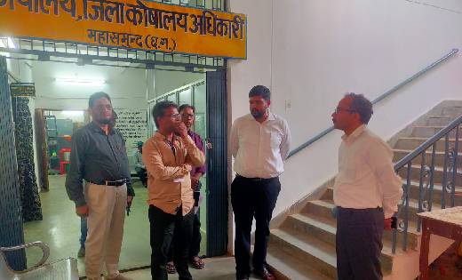 महासमुंद : पेड न्यूज, विज्ञापनों की सतत मॉनिटरिंग एवं निगरान... - CG Sandesh