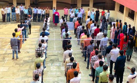महासमुंद : राष्ट्रीय एकता दिवस के अवसर पर अधिकारी-कर्मचारियो... - CG Sandesh