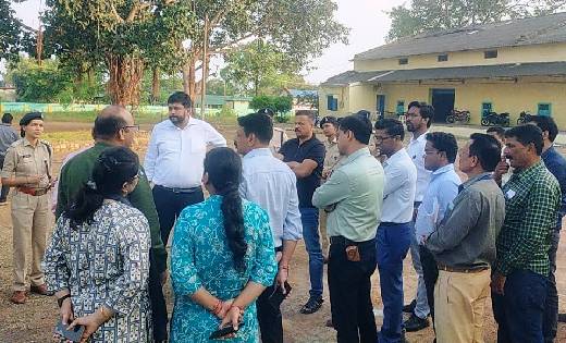 महासमुंद : कलेक्टर एवं पुलिस अधीक्षक ने किया स्ट्रांग रूम का... - CG Sandesh