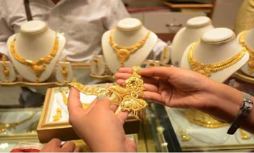 सोने और चांदी की कीमतों में गिरावट, जानें रेट... - CG Sandesh