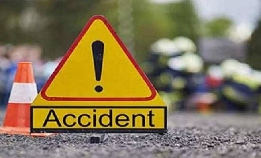 छत्तीसगढ़ : तीर्थ यात्री बस हुई दुर्घटनाग्रस्त - CG Sandesh