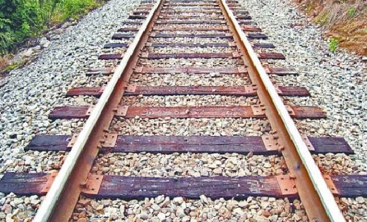 महासमुन्द : ट्रेन से कटकर अज्ञात युवक की मौत