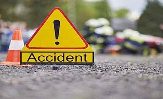 बाइकों में जबरदस्त भिड़ंत होने से 5 की हालत नाजुक - CG Sandesh