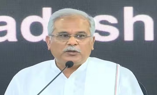 दीपावली पर सीएम बघेल ने की बड़ी घोषणा, हर साल महिलाओं को दिए जाएंगे 15000 रुपए