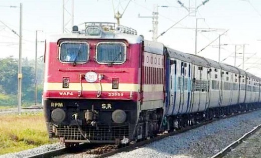 छत्तीसगढ़ में फिर थमे कई ट्रेनों के पहिए