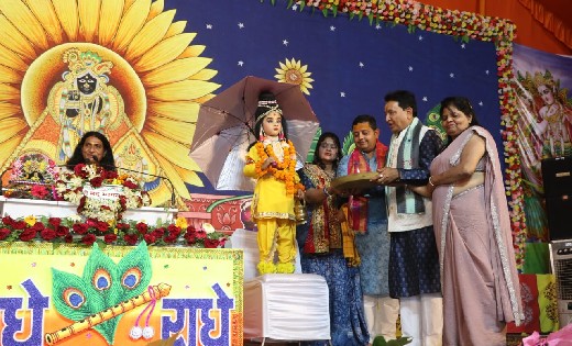 बसना : मार्ग दिखाने वाला बड़ा हो, वैसे इंसान को अपना गुरु मा... - CG Sandesh