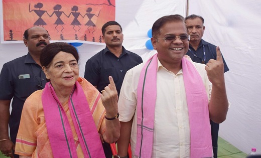 अमित और रेणु जोगी ने किया मतदान - CG Sandesh
