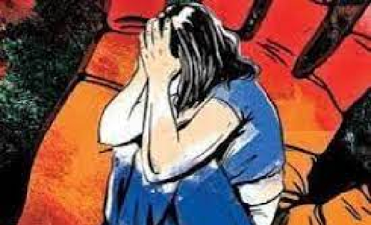 स्कूल से लौट रही छात्रा को झोपड़ी में ले जाकर किया दुष्कर्म - CG Sandesh
