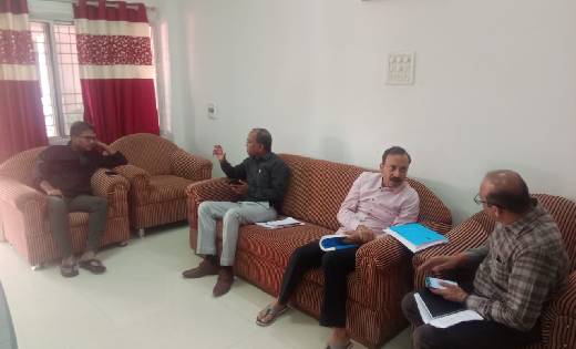 महासमुंद : सभी संदेहास्पद लेन-देन पर रखें कड़ी नजर - व्यय प्र... - CG Sandesh