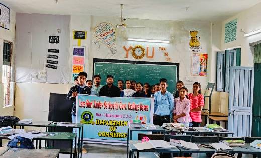 बसना : शासकीय महाविद्यालय में किया गया कक्षा सज्जा स्पर्धा क... - CG Sandesh
