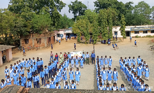 सरायपाली : छात्रों ने मानव श्रृंखला बनाकर मतदान के लिए किया ... - CG Sandesh