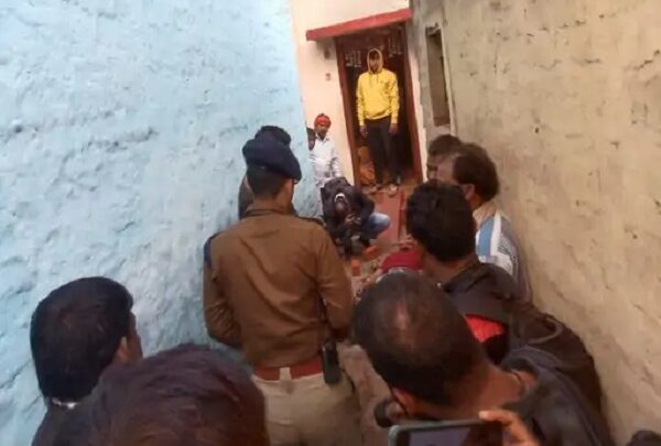 पार्टी मनाकर घर लौटा युवक, सुबह मिली लाश - CG Sandesh