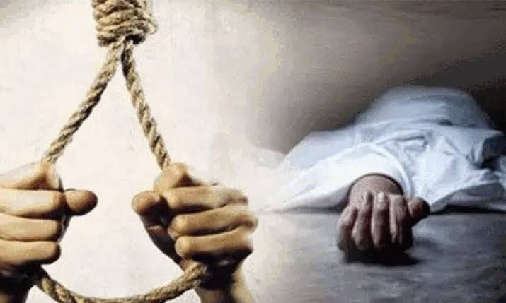 अज्ञात कारणों के चलते युवक ने लगाई फांसी - CG Sandesh