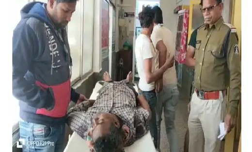CG News : गैस भरवाने जा रहे युवक की ट्रक के चपेट में आने से ... - CG Sandesh