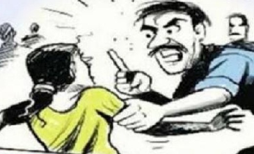 सरायपाली : चाची से अश्लील गाली गलौच कर लकड़ी के तुकड़ा से मारप... - CG Sandesh