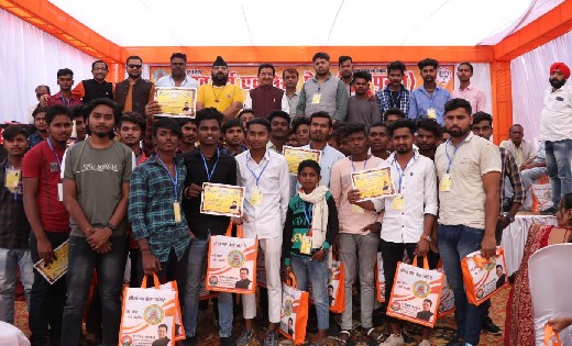 बसना : नीलांचल सेवा समिति का नव वर्ष एवं पौष पुन्नी मिलन समा... - CG Sandesh
