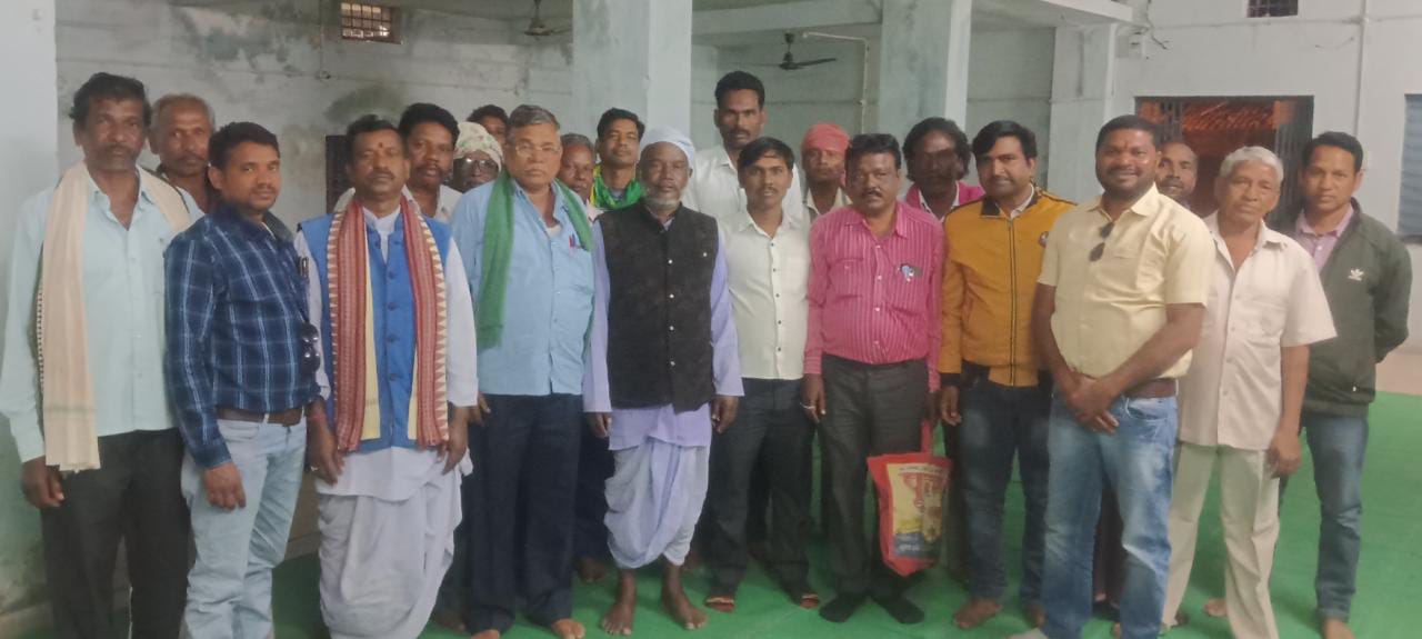 बसना : फुलझर राज झेरिया यादव समाज की केंद्रीय बैठक आहूत किया... - CG Sandesh