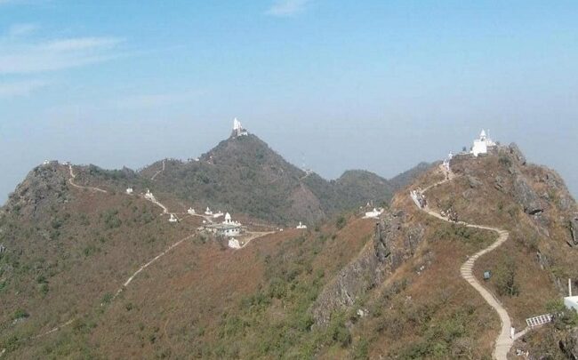 जैन समाज के विरोध के बाद सम्मेद शिखर पर केंद्र सरकार का बड़ा ... - CG Sandesh
