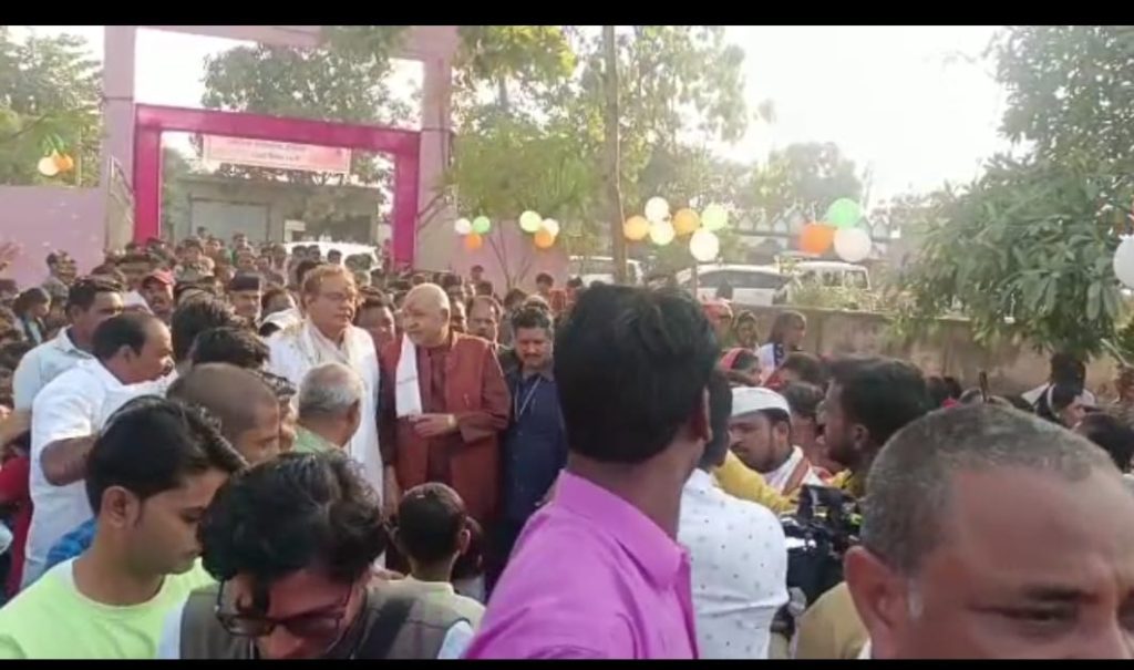 राजिम : ग्राम किरवई पहुंचे कृषि मंत्री रविन्द्र चौबे, पवन दी... - CG Sandesh