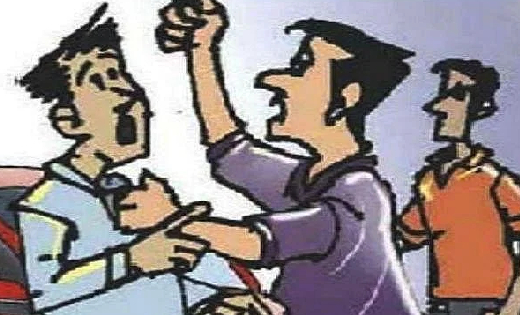 सरायपाली : धान बेचने की बात पर हुई मारपीट - CG Sandesh