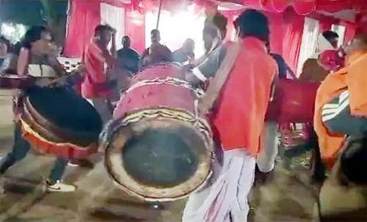 मुख्यमंत्री विष्णुदेव साय के गांव बगिया मेंत्यौहार जैसा माहौल