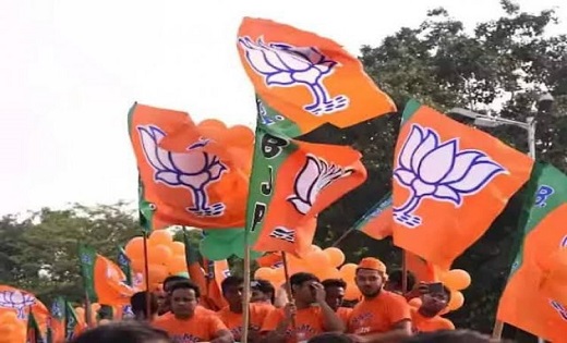 भाजपा पार्षद दल की बैठक आज, महापौर एजाज ढेबर के खिलाफ अविश्वास प्रस्ताव लाने की तैयारी
