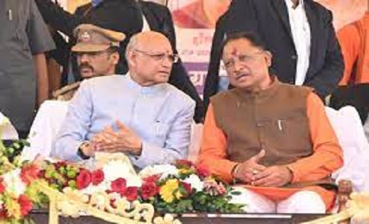 सामाजिक कार्यक्रम में शामिल हुए राज्यपाल बैस और सीएम साय