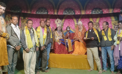 बसना : गुढ़ियारी में 7 दिवसीय रामलीला महोत्सव का मंगल आरती कर... - CG Sandesh