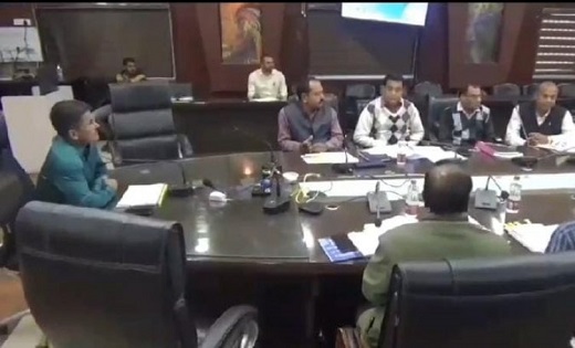 समय पर स्कूल नहीं आने वाले शिक्षकों पर होगी सख्त कार्रवाई – कलेक्टर