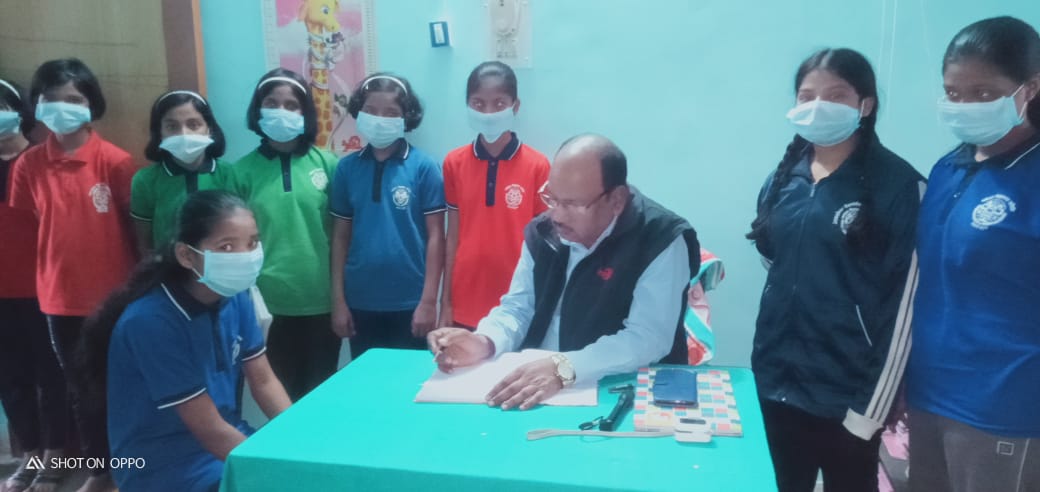 सरायपाली : जवाहर नवोदय विद्यालय छिंदपाली के छात्रों का स्वास... - CG Sandesh