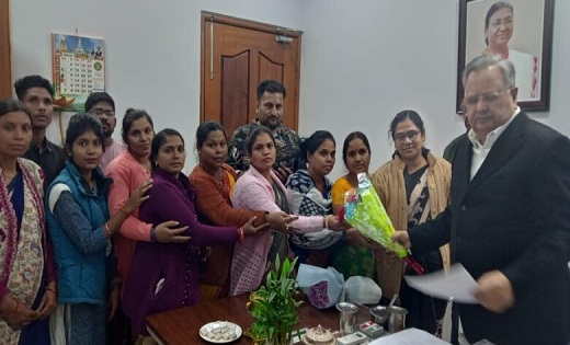 दिवंगत पंचायत अनुकंपा संघ ने मुख्यमंत्री विष्णु देव साय, रमन सिंह और बृजमोहन अग्रवाल से की मुलाकात, अपनी एक सूत्रीय मांग से कराया अवगत…