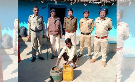 आबकारी विभाग ने किया 20 लीटर अवैध महुआ शराब जप्त - CG Sandesh